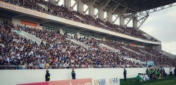 Báo Thái lại 'choáng' với hình ảnh và số lượng khán giả tại V-League