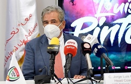 ra mat doi tuyen uae hlv tung du world cup quyet soan ngoi tuyen viet nam