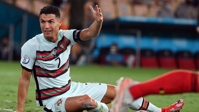 Chuyển nhượng cầu thủ: Chelsea lạc quan có Erling Haaland; đồn đoán Ronaldo có thể rời Juventus