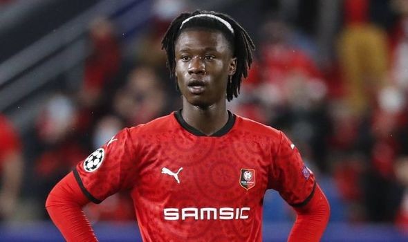 Chuyển nhượng cầu thủ: