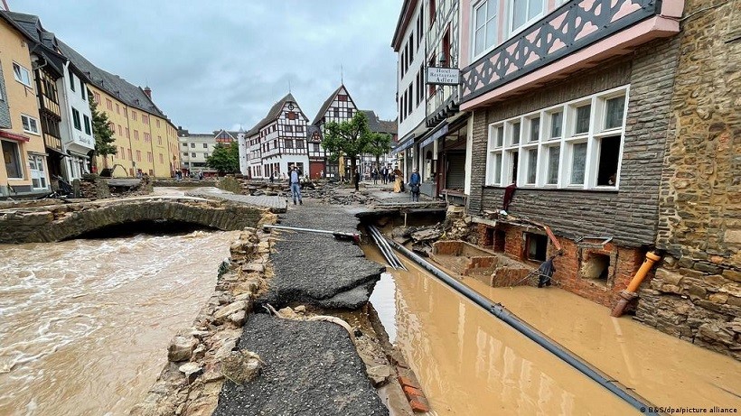 Tây Âu: 153 người đã thiệt thiệt do mưa lũ lịch sử