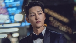 Tài tử có 'gương mặt trẻ thơ và ngọt ngào' Song Joong Ki trở lại với phim mới