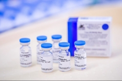 Nga: Giới doanh nhân đổ xô sản xuất vaccine Covid-19, thử nghiệm sản phẩm ‘2 trong 1’