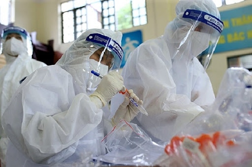 Covid-19: Hà Nội thêm 24 trường hợp mắc Covid-19, 17 F0 tại Bệnh viện Phổi Hà Nội;