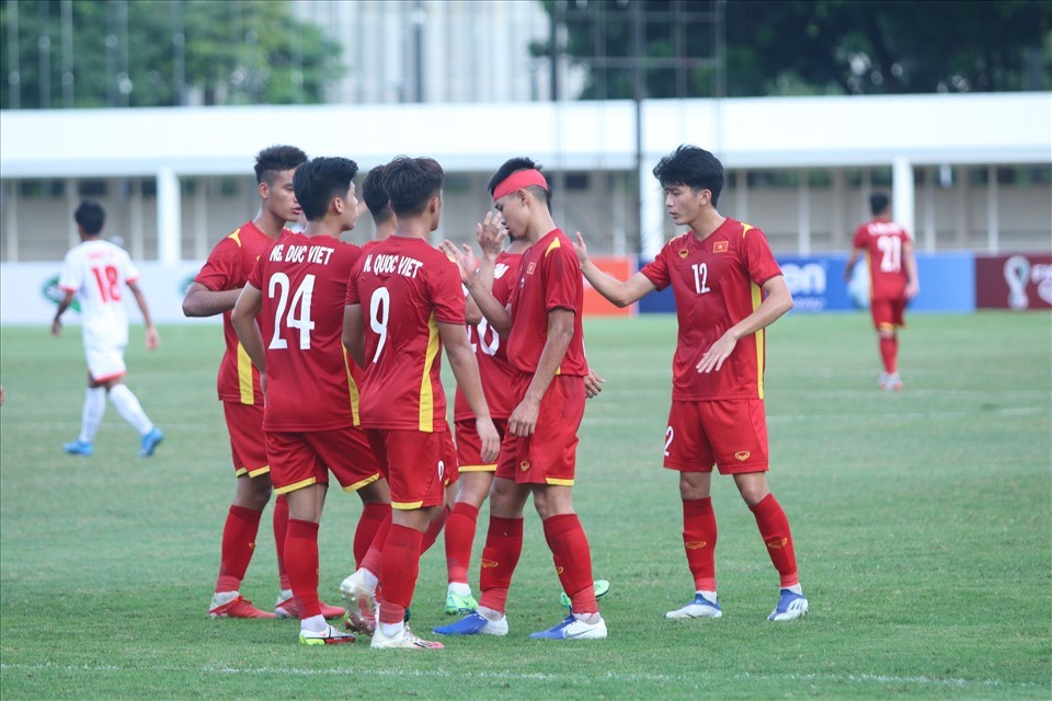Thắng đậm Philpiines, U19 Việt Nam dẫn đầu bảng A Giải U19 Đông Nam Á 2022 Thắng đậm Philpiines, U19 Việt Nam dẫn đầu bảng A Giải U19 Đông Nam Á 2022