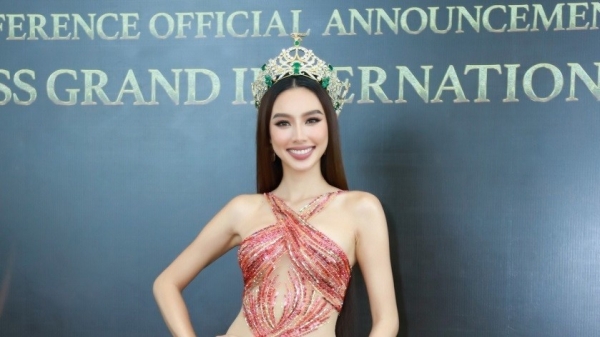Miss Thuy Tien ปรากฏตัวพร้อมกับสาวเวียดนามในงานแถลงข่าว Miss Grand International 2023