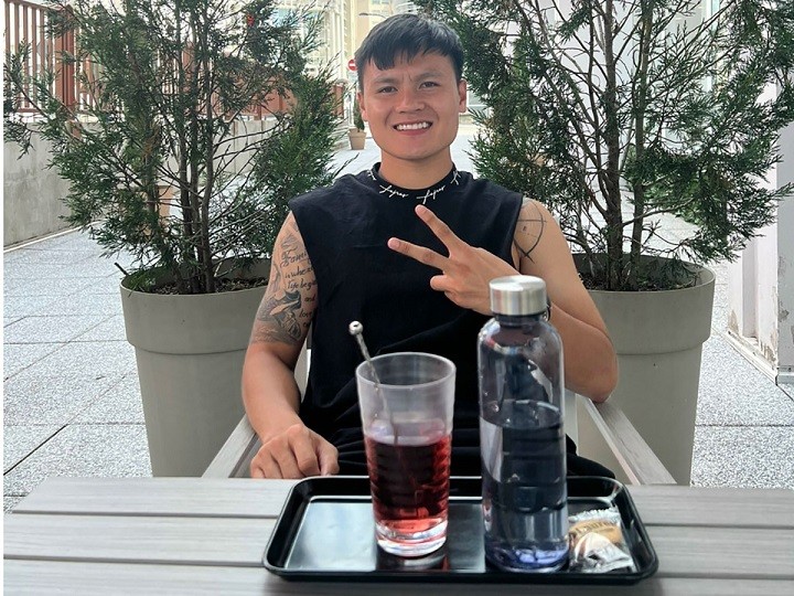 Quang Hải nỗ lực thích nghi với đội bóng mới Pau FC Quang Hải nỗ lực thích nghi với đội bóng mới Pau FC