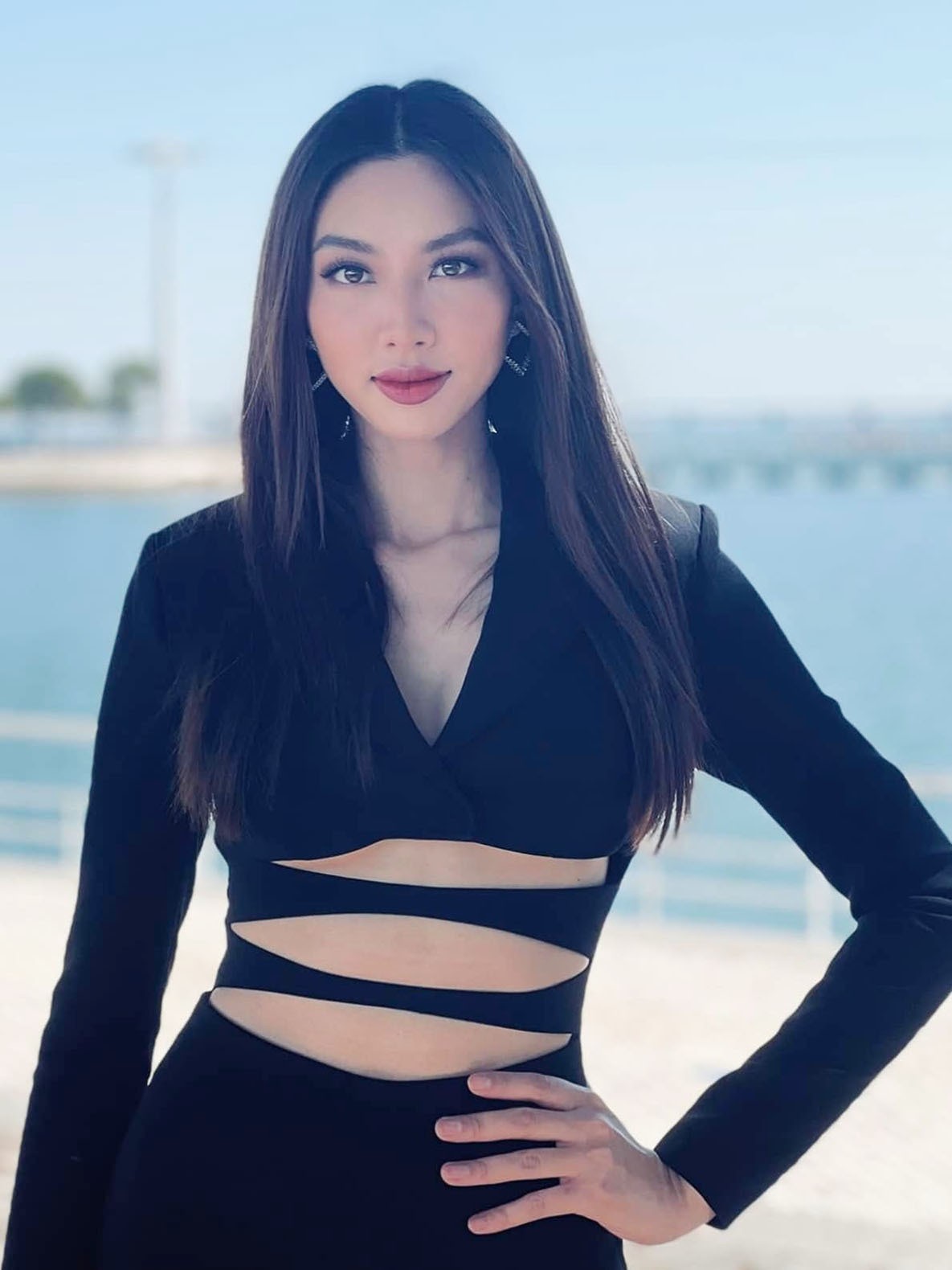 Thùy Tiên lên đồ sang trọng vẫn tỏa sáng tại Bồ Đào Nha và Angola