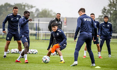 Báo Pháp: Quang Hải là ngôi sao đáng xem nhất của Pau FC