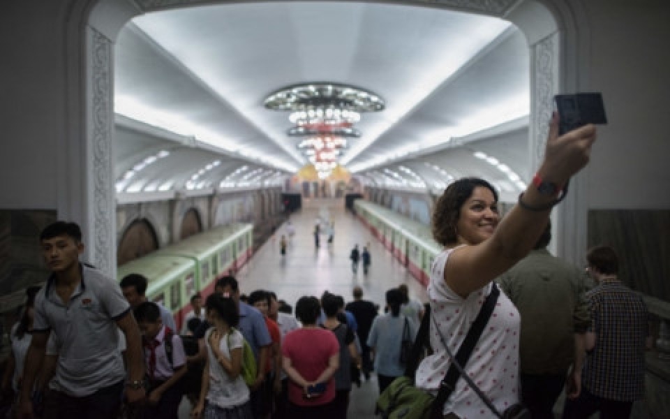 trieu tien len an chinh phu my nhung van moi goi du khach my