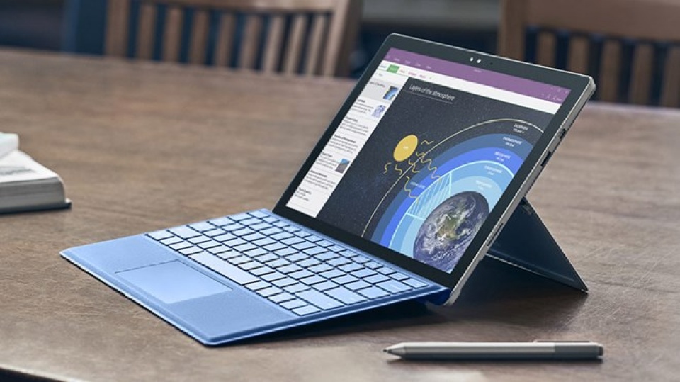 consumer reports microsoft surface khong duoc nguoi tieu dung tin cay