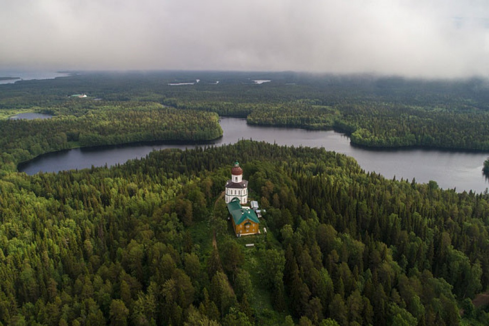 canh thanh binh cua quan dao solovetsky o bien trang mien bac nga