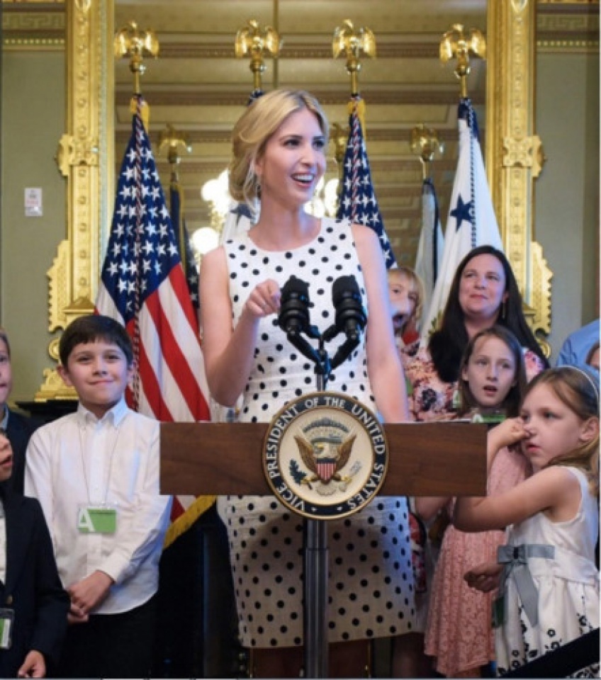 Gout thời trang của Đệ nhất tiểu thư Ivanka Trump gout thoi trang cua de nhat tieu thu trump