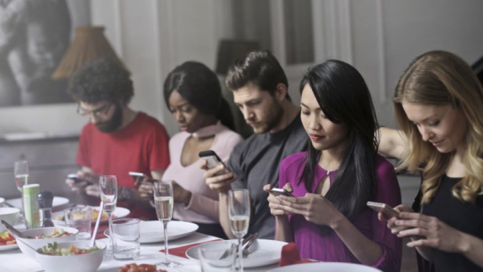 nhung di chung nguy hiem do su dung dien thoai di dong