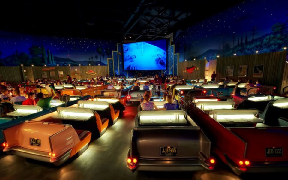 nhung rap chieu phim xa xi nhat the gioi