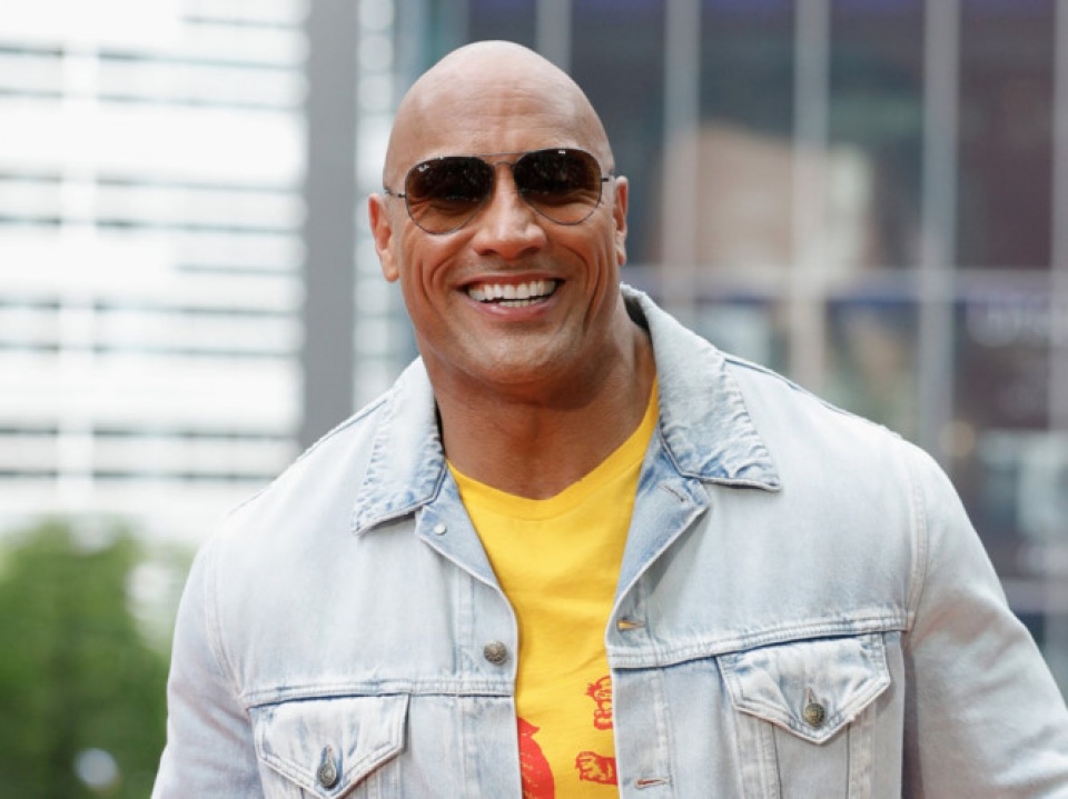 nhung ngoi sao noi tieng chung tay cuu tro nan nhan bao harvey