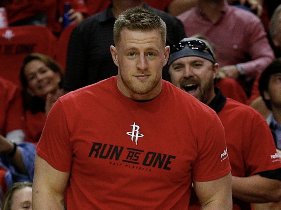 nhung ngoi sao noi tieng chung tay cuu tro nan nhan bao harvey