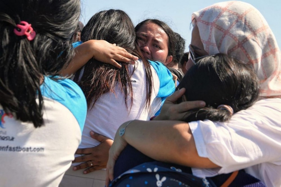 nhung khoanh khac kho quen tu vung dong dat kinh hoang lombok