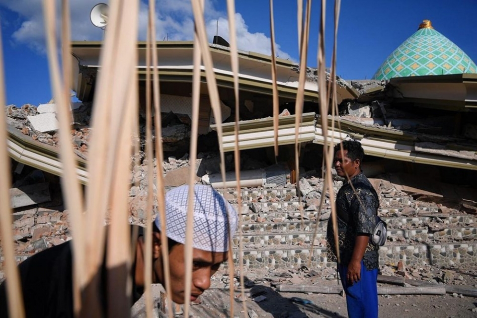 nhung khoanh khac kho quen tu vung dong dat kinh hoang lombok