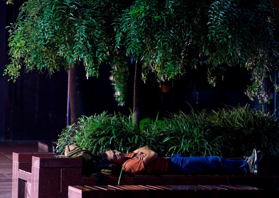 cai nong thieu dot bien pho thuong hai thanh phong ngu ngoai troi