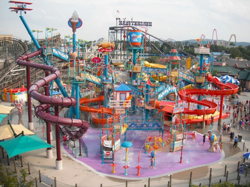 nhung cong vien giai tri theo chu de ky thu khap the gioi