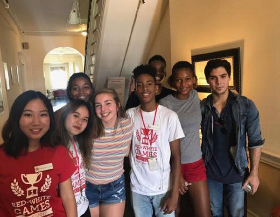 nu sinh viet gianh hoc bong 113 ty dong tu 5 truong nghe thuat danh gia my