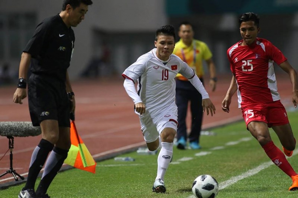 hlv nepal noi gi sau that bai truoc tuyen olympic viet nam