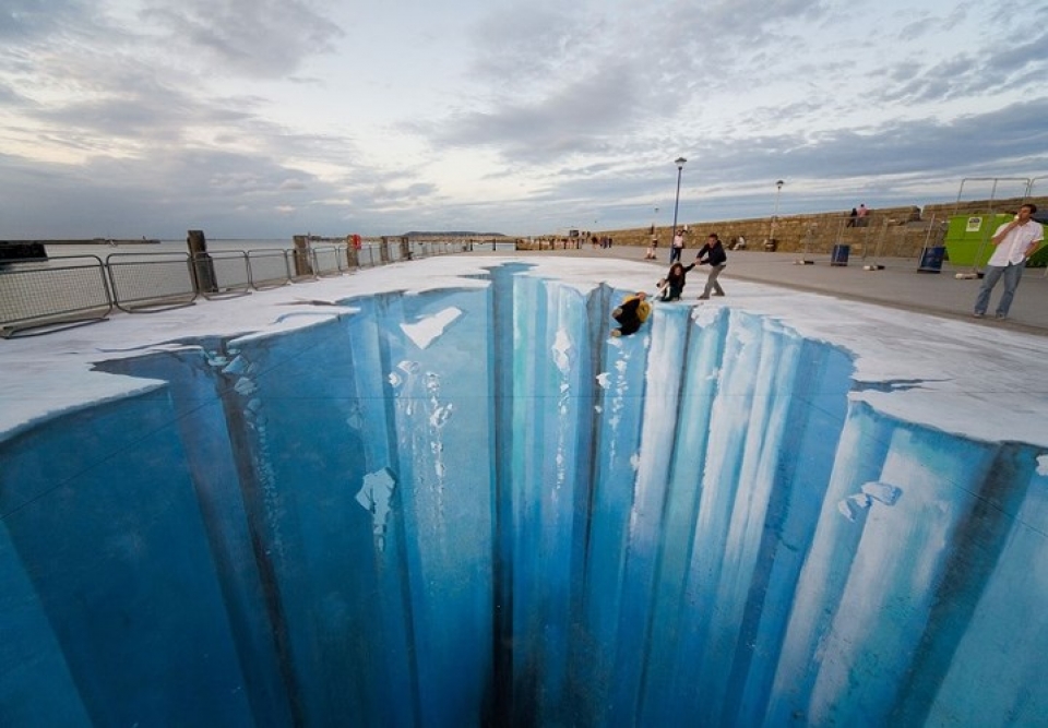 do ban biet dau la that gia trong nhung buc anh duong pho