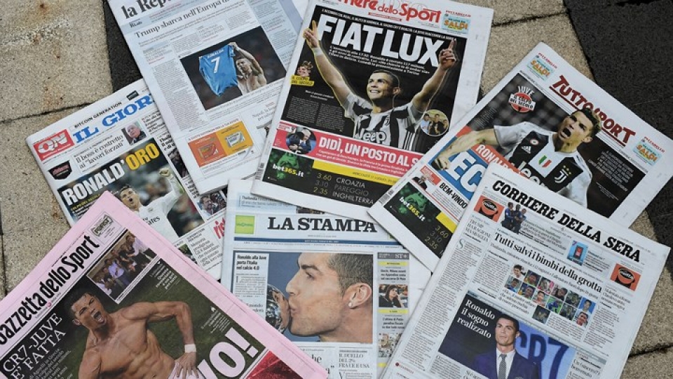 chieu mo cristiano ronaldo juventus nao loan mang xa hoi ra sao