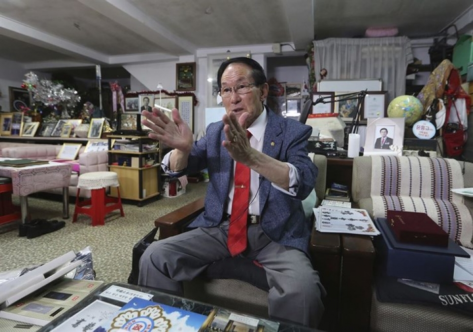 dam nuoc mat chang duong doan tu cua gia dinh ly tan han trieu