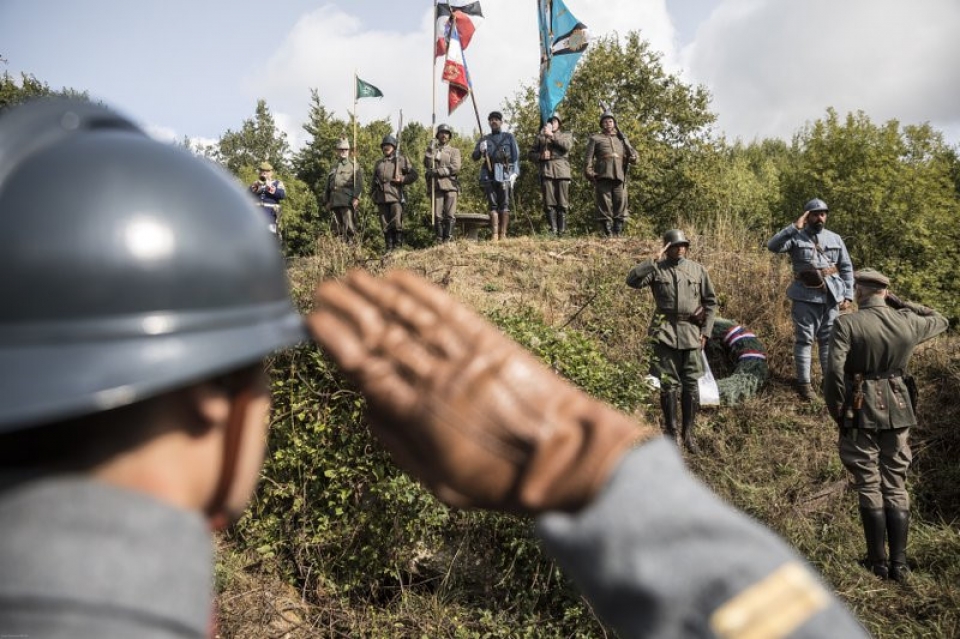 tai hien chien truong tran danh dai nhat the chien 1