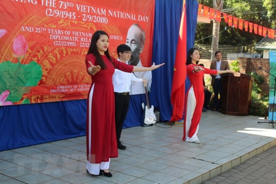 dai su quan viet nam tai nam phi ky niem 73 nam quoc khanh