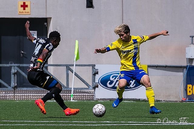 kien tao dang cap cong phuong nhan mua loi khen