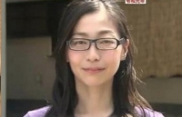 mac hoi chung la co gai ngat xiu moi khi cuoi