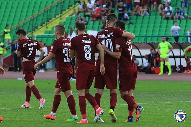 doi bong cua doanh nhan nguyen hoai nam lai that bai o europa league