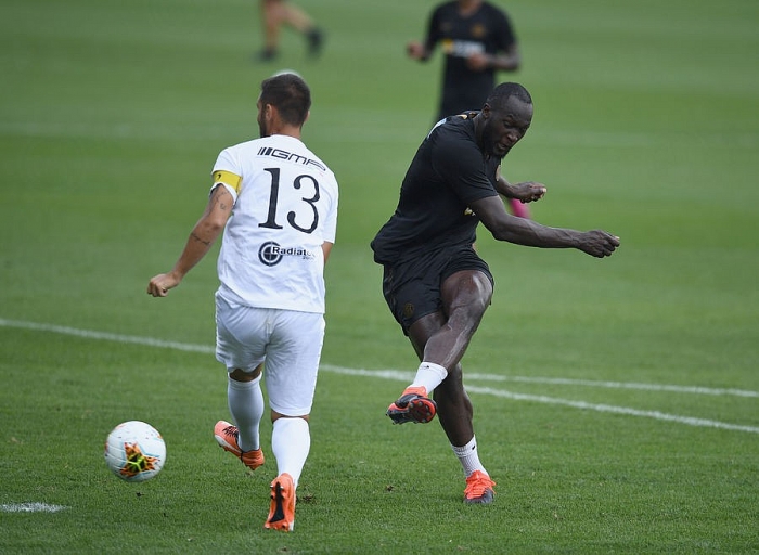 lukaku ghi 4 ban trong ngay ra mat inter