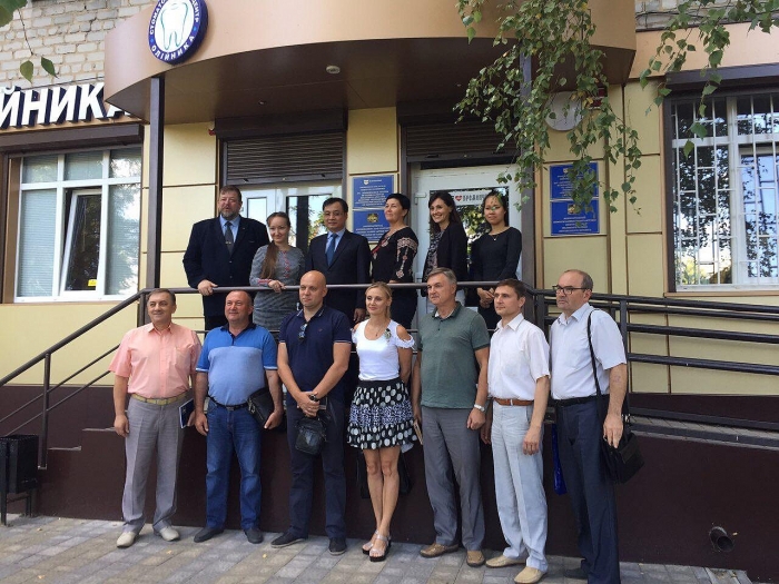 dai su nguyen anh tuan lam viec tai thanh pho kremenchuk va du khai mac hoi cho sorochinsky 2019