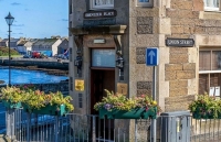 bi an o ngon doi ky la noi o to tat may van tu len doc