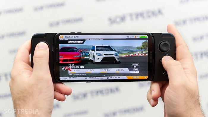 Vỏ điện thoại Huawei sẽ có thể điều khiển game hoặc thành loa nghe nhạc giua tam bao huawei tang cuong tinh nang cho smartphone