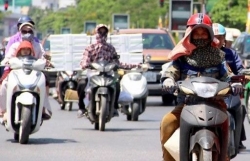 Dự báo thời tiết ngày và đêm nay (11/8): Cả nước chiều tối mưa dông rải rác, Bắc Trung Bộ nắng nóng trên 38 độ C, bão trên Biển Đông