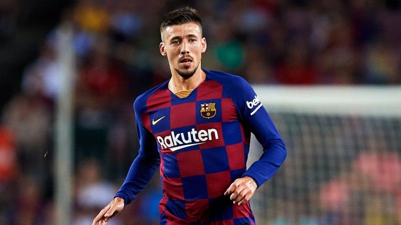 Trung vệ: Lenglet. 1339-3-lenglet-tmkr