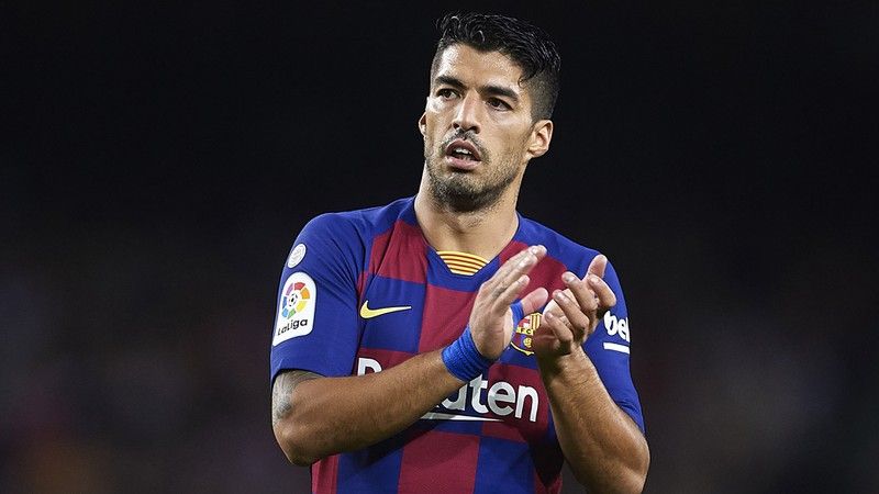 Tiền đạo: Suárez. 1712-10-suarez-fwek