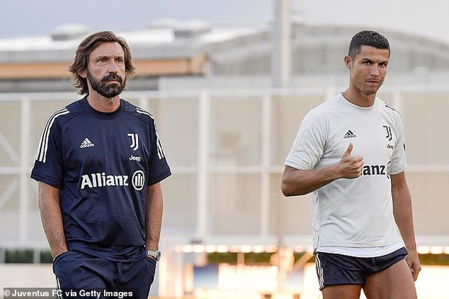 cronaldo gay an tuong trong ngay ra mat hlv pirlo