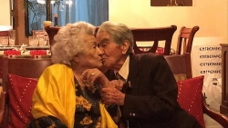 'Công thức bí mật' của cặp vợ chồng già nhất thế giới được kỷ lục Guinness vinh danh