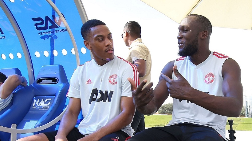 Romelu Lukaku gia nhập Chelsea; Inter Milan hỏi mượn Anthony Martial. (Nguồn: Sky Sports)