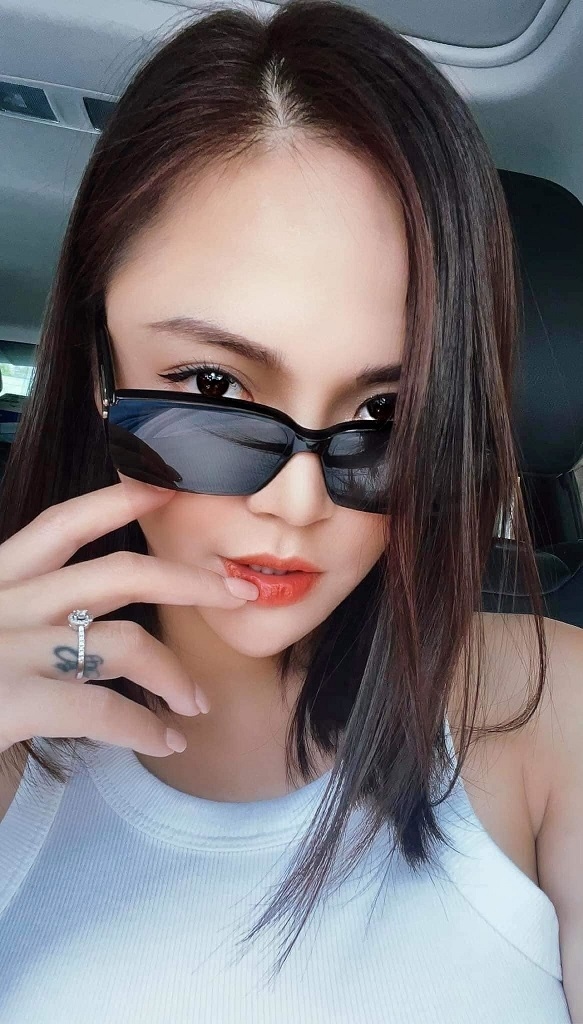 Thời trang đời tường quyến rũ hơn hẳn trong Hương vị tình thân của Thu Quỳnh