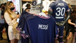  Mbappe thông báo ở lại; doanh số thật bán áo thi đấu của Messi; đội hình đắt thứ 3 thế giới