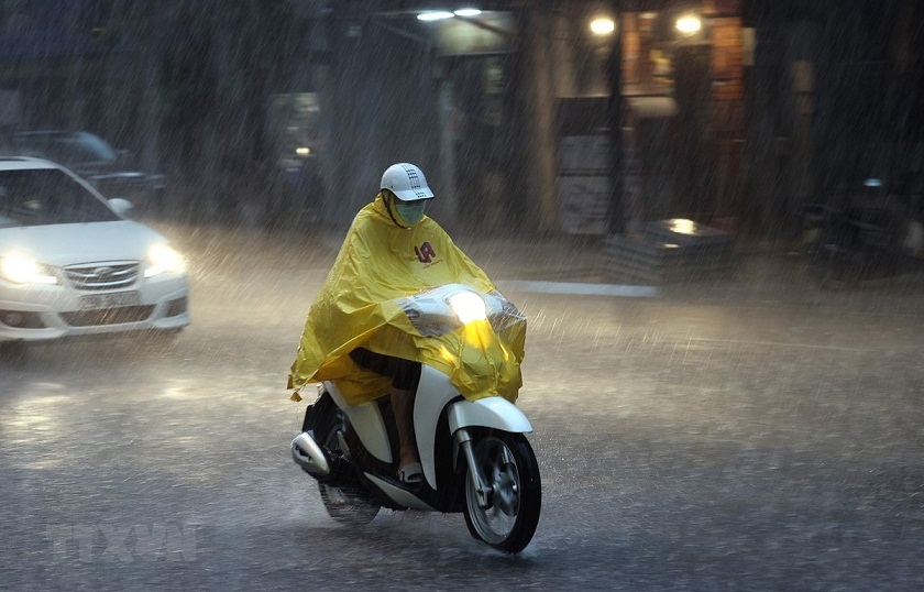 Dự báo thời tiết đêm nay và ngày mai (26-27/8): Cả nước cục bộ mưa vừa mưa to; Bắc Trung Bộ, Tây Nguyên, Nam Bộ có nơi mưa rất to Dự báo thời tiết đêm nay và ngày mai (26-27/8): Cả nước cục bộ mưa vừa mưa to; Bắc Trung Bộ, Tây Nguyên, Nam Bộ có nơi mưa rất to