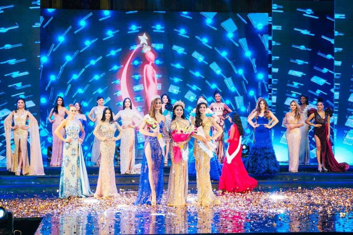 Những khoảnh khắc đẹp của Gia Hân khi đăng quang Miss Teen International 2022