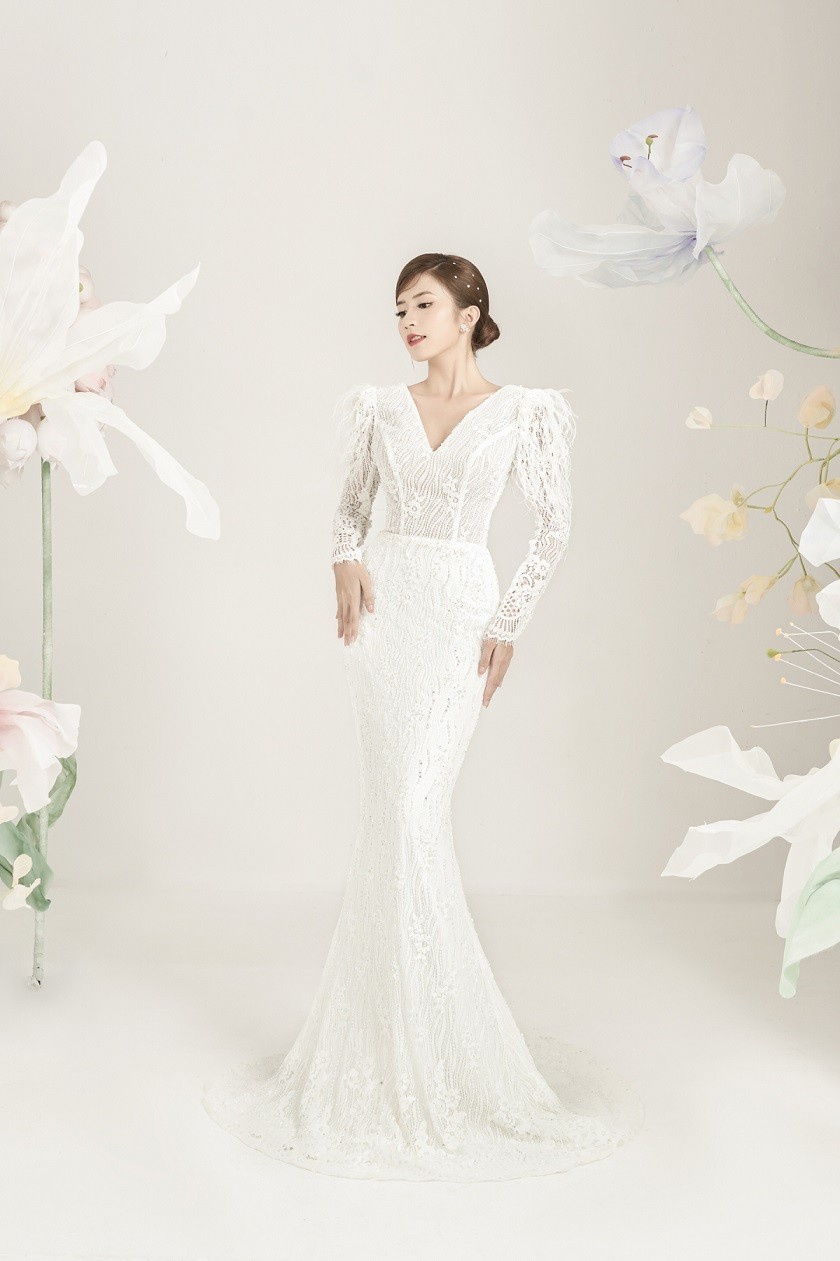 Thương ngày nắng về: Vân Vân làm mẫu hóa cô dâu trong vườn hoa Thương ngày nắng về: Vân Vân làm mẫu hóa cô dâu trong vườn hoa